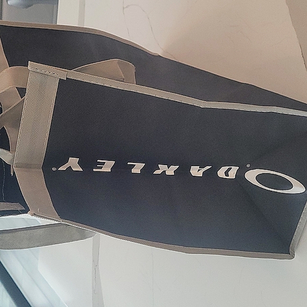 Oakley Black and Gray Men's Bag